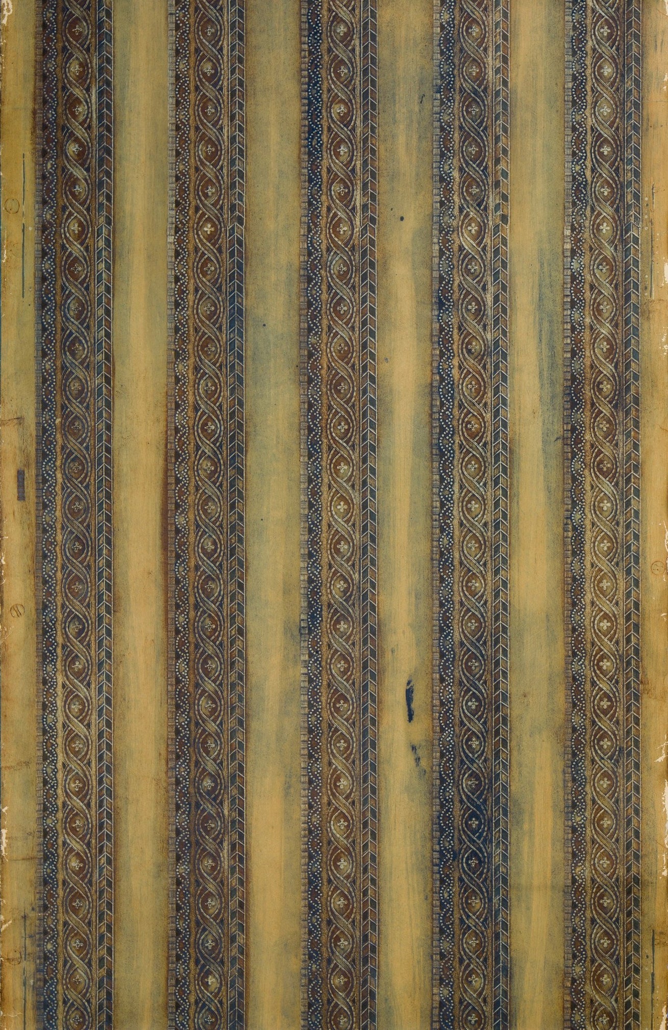 2-5/6" Embossed Leather Border - Antique Wallpaper Rolls