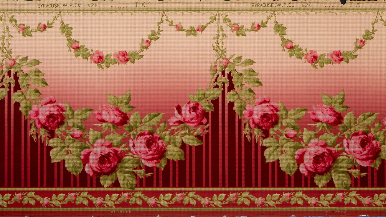 Blended Frieze with Rose Garlands - Antique Wallpaper Remnant